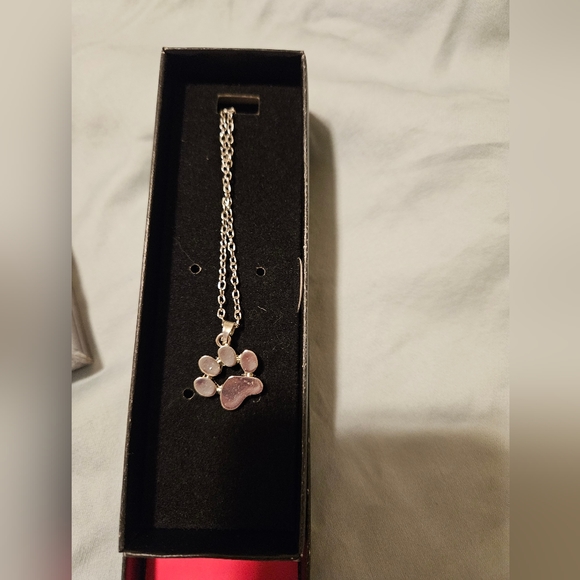 Dog decor & necklace bundle - Picture 5 of 14